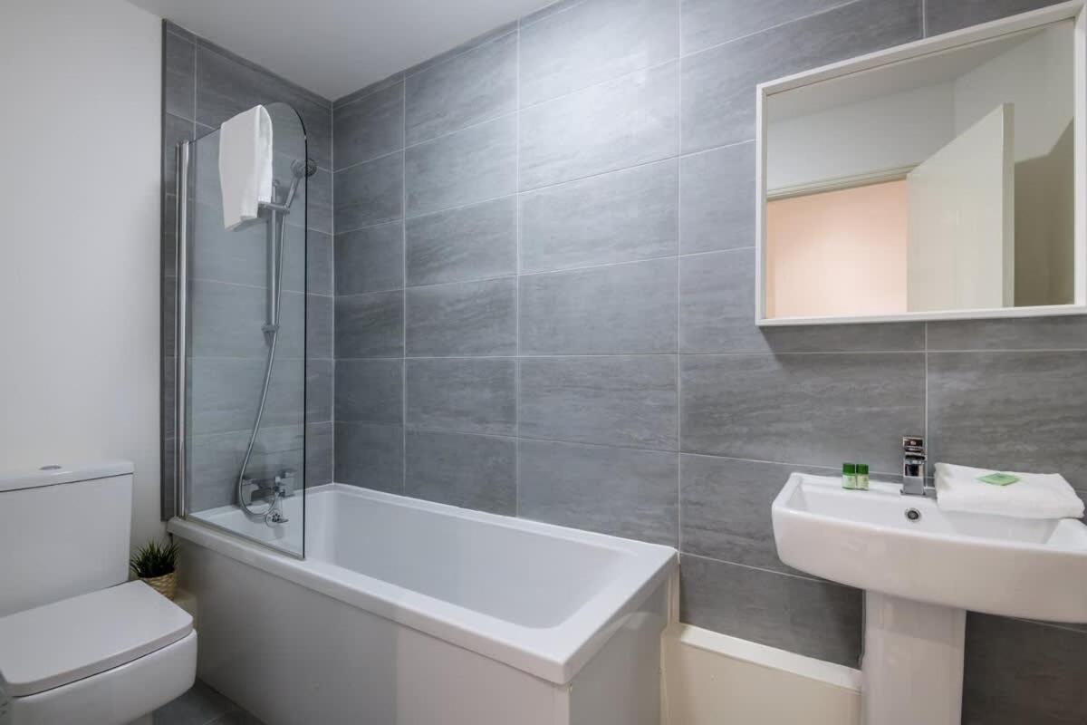 ליברפול Fabulous Quayside Apartment With Free Parking מראה חיצוני תמונה